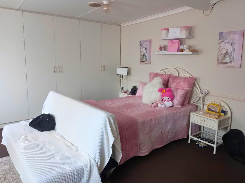 4 Bedroom Property for Sale in Heiderand Western Cape